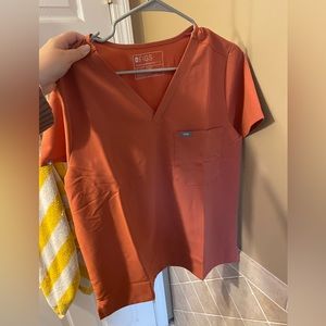 Figs terracotta Catarina scrub top size Large NWT